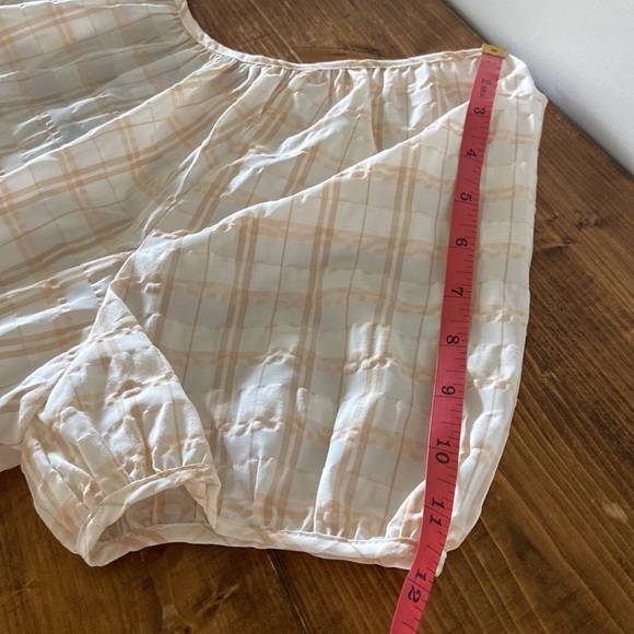 J. Crew V Back Puffed Sleeve in a textured Plaid. New, without tags. Cream, tan - Picture 11 of 15